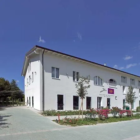 Hotel Jacaranda
