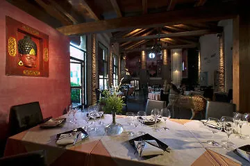 Jacaranda Hotel