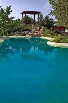 Jacaranda 4*